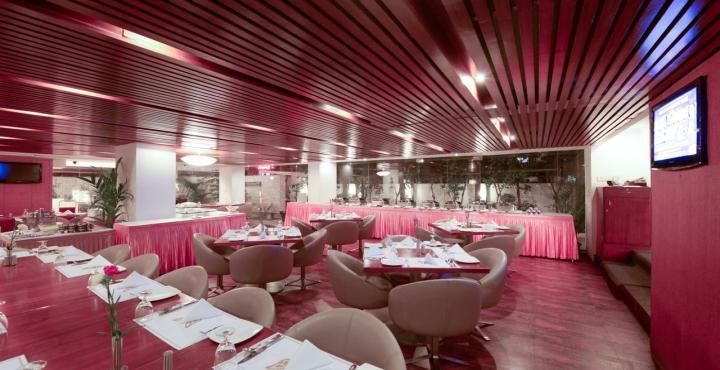 Monarch Luxur - Infantry Road Hotel Bengaluru Kültér fotó